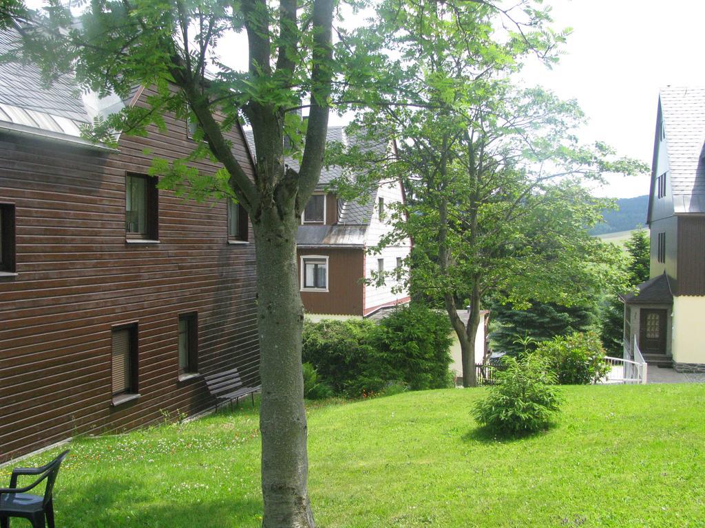 Apartments - Lehmanns Ferienwohnungen Обервиезентал Екстериор снимка